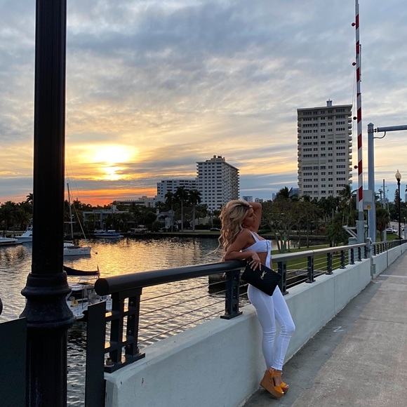 Meet your Posher, Brianna - Picture 8 of 12